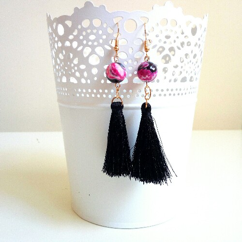 Orecchini Nappa Nero Fucsia